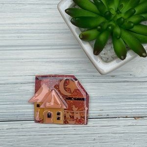 VTG House Pin by Lucinda